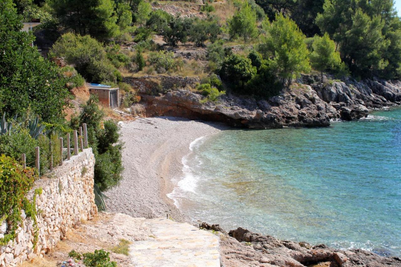 Seaside Secluded Apartments Cove Torac, Hvar - 589 Gdinj Екстер'єр фото